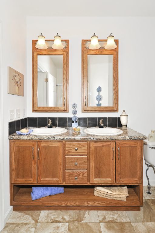 Bathroom Cabinets Pennwest Homes Mf 418a