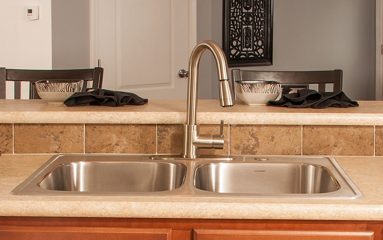 huntington brass faucets brass bathroom gooseneck huntington brass faucets commodore of pennsylvania huntington brass faucets brass bathroom gooseneck huntington brass faucets commodore of pennsylvania