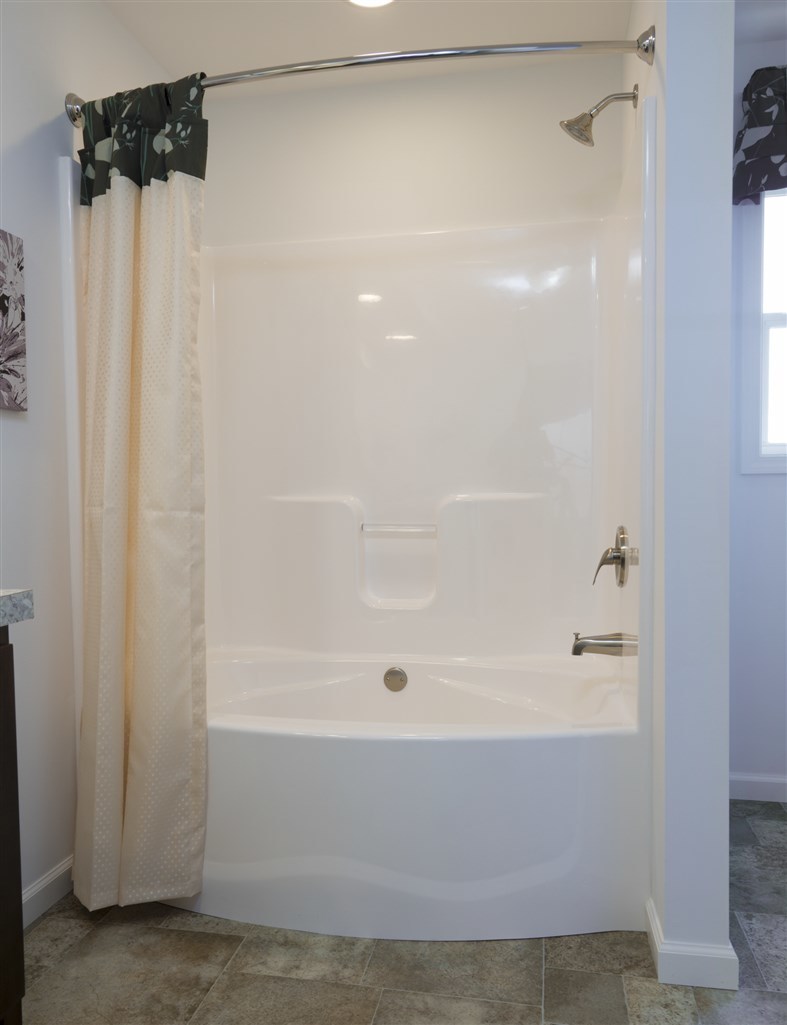 Curved Front Tub | Modular Homes by Manorwood Homes an Affiliate of The